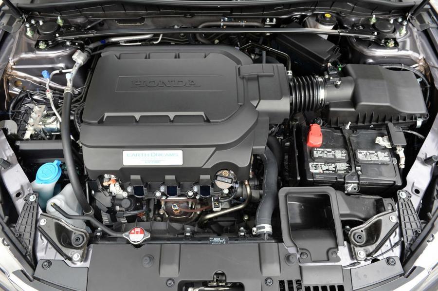  Honda Accord V6 Touring 2014 года  (фото 11 из 42)